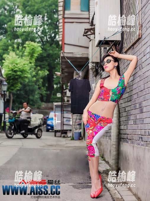 抢先透视：爱丝美丝学校在线图集，快来感受一下！