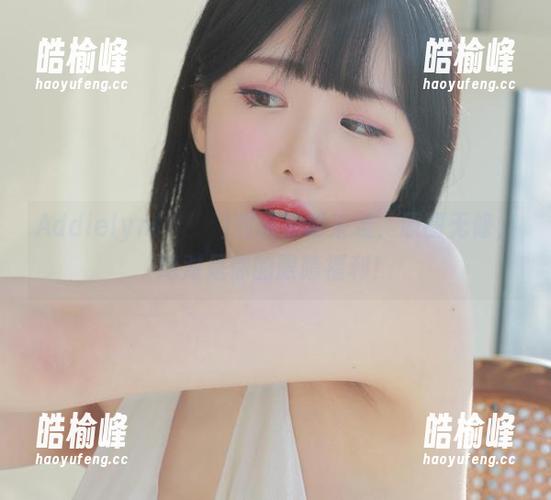 Addielyn(에디린)制服福利来袭，原图无修，绝对是你的眼睛福利！