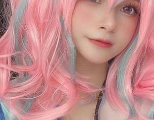 Azami的私拍作品,虞美人女仆,双重魅力的碰撞