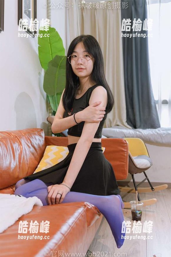 BoBoSocks袜啵啵 - 小甜豆呈现：薄黑丝（脚尖加固款）图包，指尖绽放的小宇宙