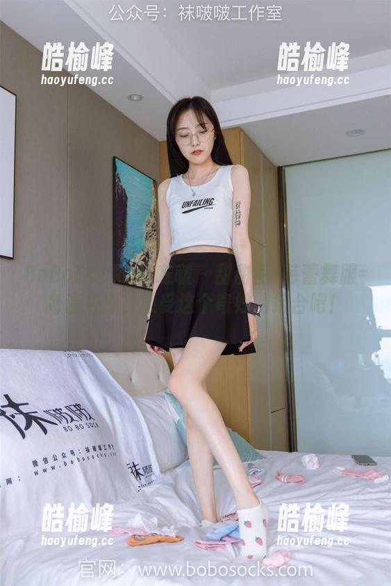 BoBoSocks袜啵啵-甜甜圈 BoBoSocks袜啵啵 - 甜甜圈+芭蕾舞服=高清资源,感受这个奇妙的组合吧!