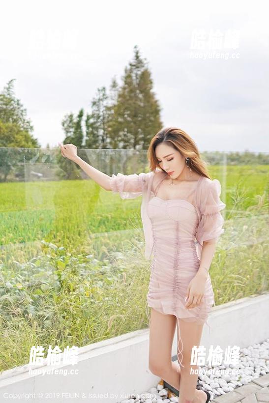 Feilin嗲囡囡 - 从学妹的角度看萌琪琪Irene：高清写真集的细腻之处