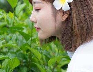 MiStar魅妍社 - 每一幅都是定制,穆菲菲浴室里的瞬间捕捉