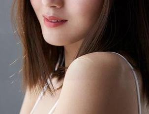 MiiTao蜜桃社 - 王静瑶的肉丝作品集：一组高清照片和那些微妙的吸引力