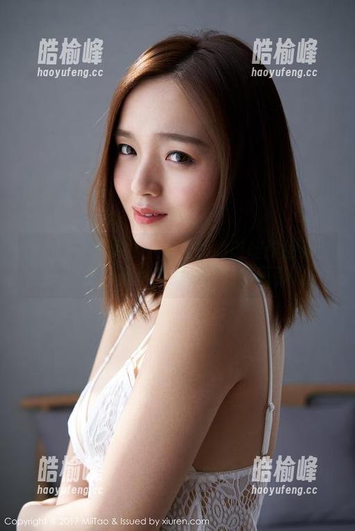 MiiTao蜜桃社 - 王静瑶的肉丝作品集：一组高清照片和那些微妙的吸引力