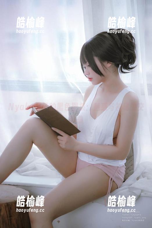 Nyako喵子 Nyako喵子的黑色图集:魅惑与神秘的交响曲