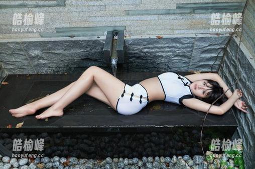 TuiGirl推女郎 - 王馨瑶的丝袜作品大放送，在线陪你感受那一抹轻盈！