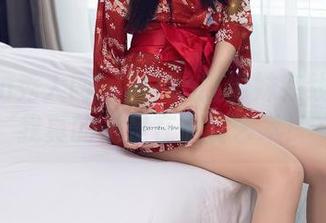Xiuren秀人网 - Miko酱学妹在线高清：我真的只是在欣赏艺术！