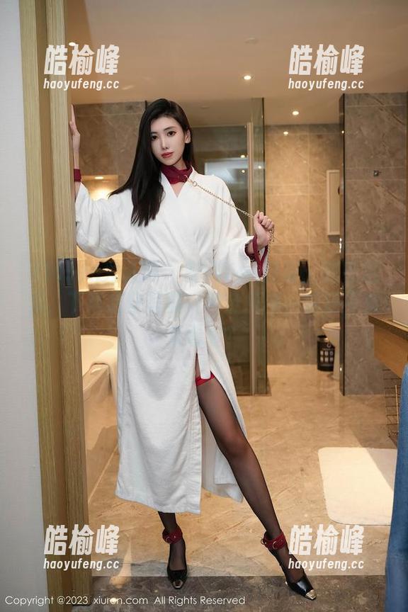 Xiuren秀人网 - 安琪Yee日常：我在这里，下载这些写真，完全免费，你还不快来看看？