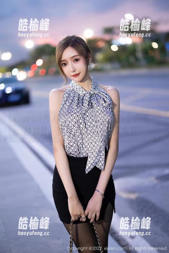 Xiuren秀人网 - 米妮大萌萌的美腿是一种力量，快来免费照片一探究竟！