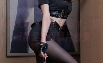 Xiuren秀人网 - 淑女与脚丫:糯美子mini裸足写真照片合集