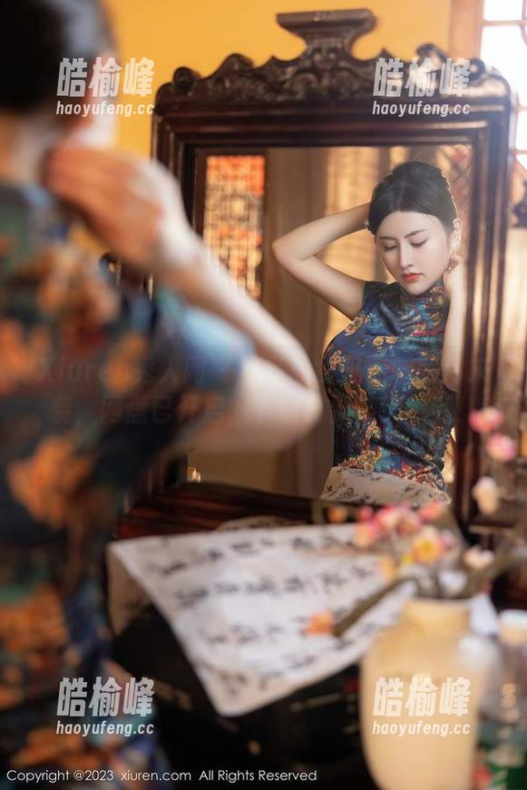 Xiuren秀人网-邹晶晶女王 Xiuren秀人网 - 邹晶晶女王美腿照片来袭,网盘已开启,下载时别被惊艳到!