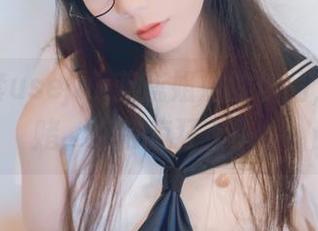 看看全套usejan蓝蓝姐姐的作品，我敢打赌，你会疯狂上头！