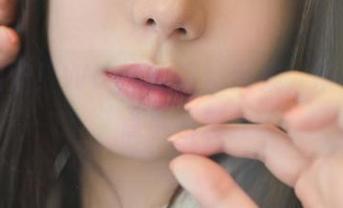 最新出炉！Wuyo的蕾丝图集，带着一点点小色彩