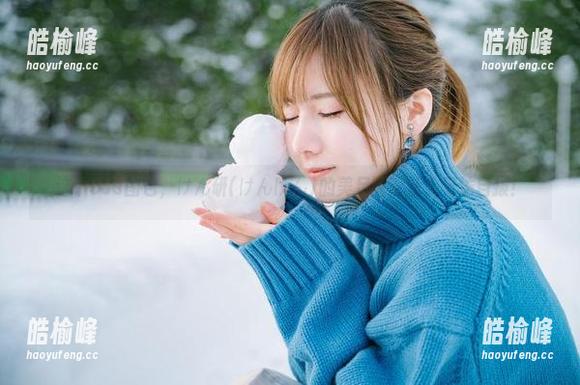 这个cos图包，けん研(けんけん)的美足简直让人无法自拔！