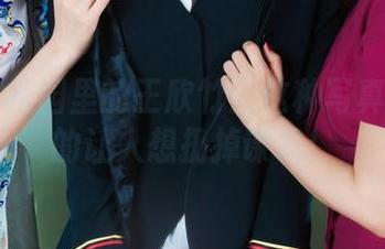 丽柜 - 校园里的王欣竹：这种写真资源真的让人想扔掉课本！