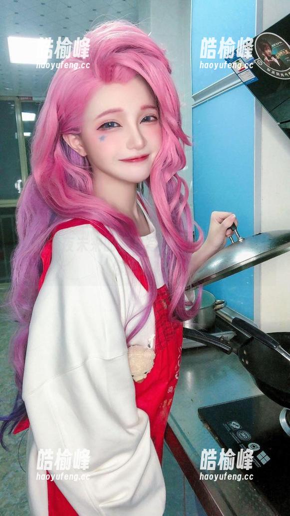 不怕千夜未来的裸足写真，原图甚至会让你想换鞋！