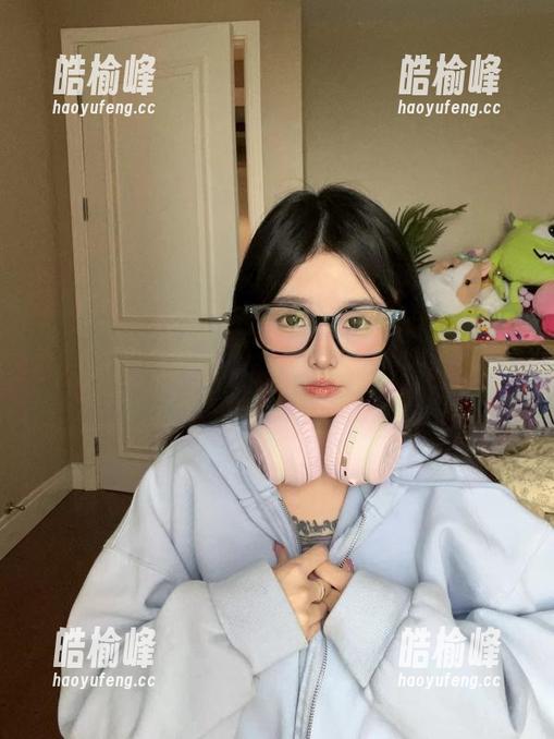 卡通百科老王 微密圈 - 起底卡通百科老王:面罩下的秘密,高清壁纸唤醒无尽幻想!