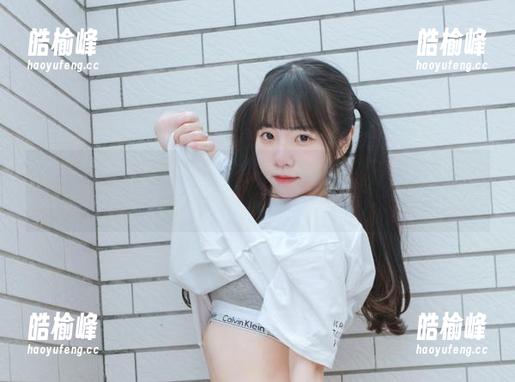 在可可小白兔的世界里：捕获小白兔的原图资源，快来见证这一场可爱的闹剧！