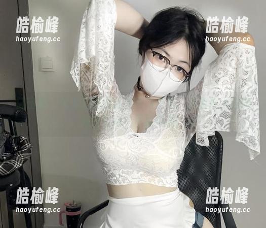 微密圈 - 可爱的肉巴体操服写真集：高清展示她如何在运动中尽显风姿！