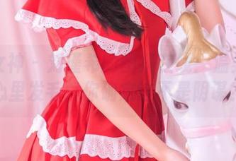 头条女神 - 刘瑾希的图集在线：温柔到我心里发毛，你确定这不是阴谋？