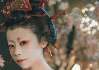 奈汐酱Nice泳衣图集：虽然不要钱，心里还是有点小期待！