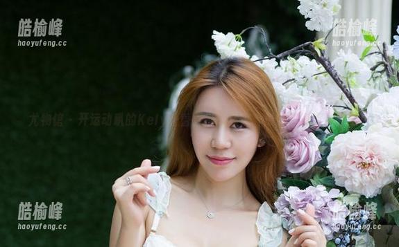 尤物馆-Kely香香 尤物馆 - 开运动趴的Kely香香:别再宅家,最新写真资源齐全!