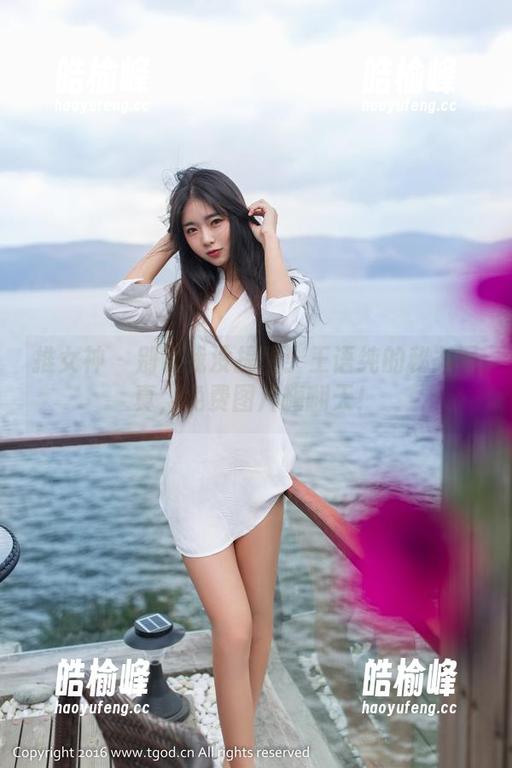推女神 - 别说我没提醒！王语纯的秘书写真，免费图片嗨翻天！