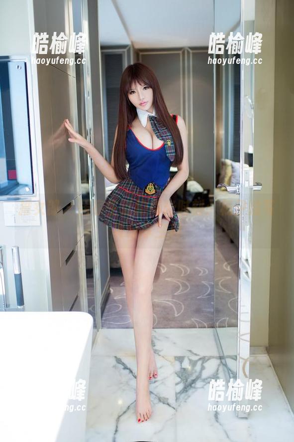 推女郎 - 居家生活的高光时刻：杨伊的写真分享宝典