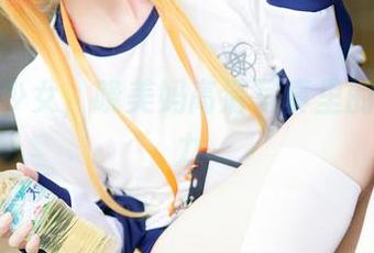 奴隶狼少女，晓美妈高清写真里的迷离魅力