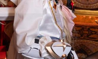 忘了运动，杨衣yangyi的体操服写真图包是最流行的时尚