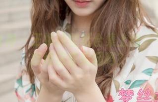 梦丝女神 - 王娇娇壁纸合集上线——你能拒绝这些美腿吗？