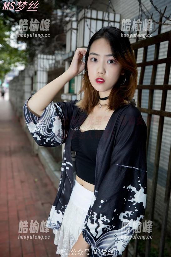 梦丝女神-莹仙女 梦丝女神 - 办公室珠光宝气,莹仙女的图片让你想入非非!
