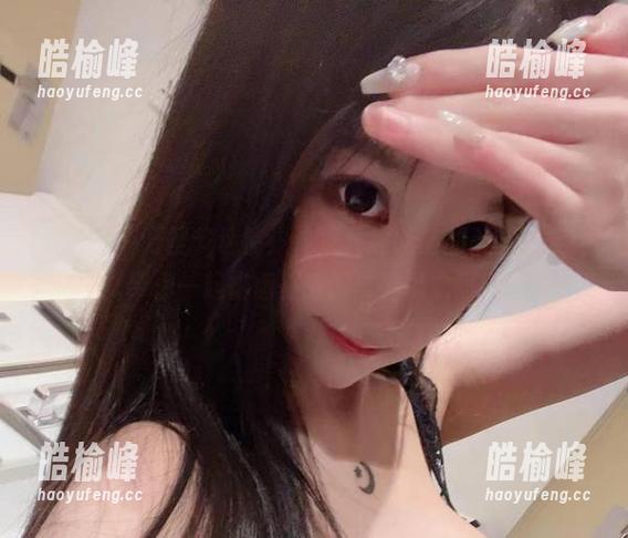 微密圈 - 万圣节迷情：沈汝凡超哇塞的美图图集，带你一起徘徊在鬼屋与梦境之间！