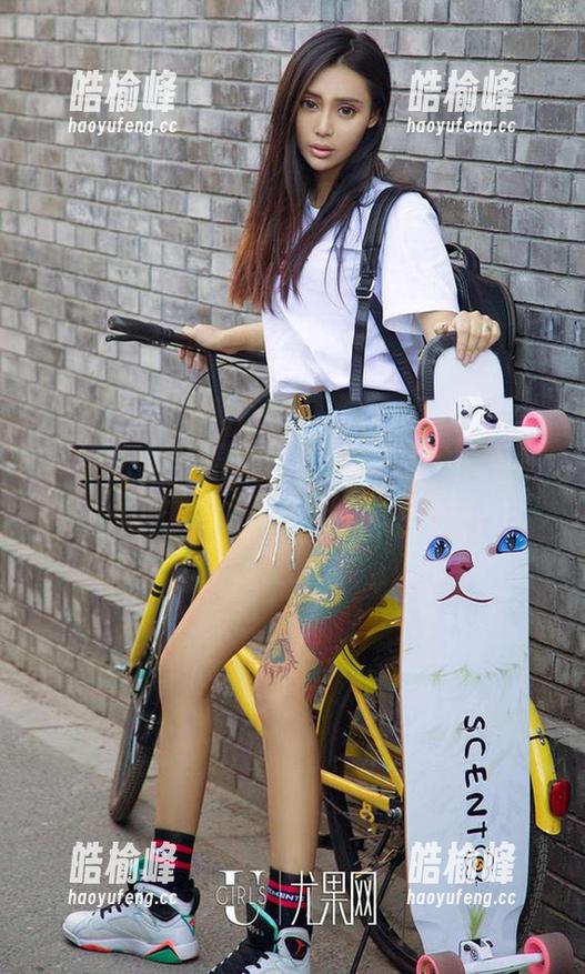 爱尤物 - 欧阳美萱全套皮衣图包：感受那股摩擦的魅力，咳咳，不小心嘴快了！
