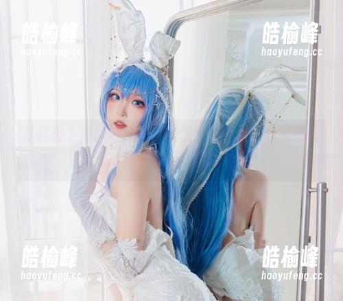 瓦斯塔亚小龙虾 从此爱上高跟鞋,瓦斯塔亚小龙虾的全套写真让人心动,下载后一起感受吧!