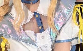 在白栎Shirly的在线世界里，碧蓝航线雅努斯JK真是太迷人了！