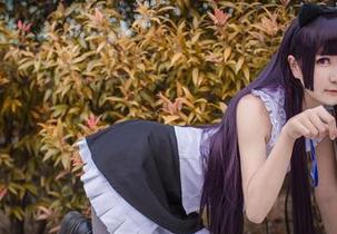 白金Saki制服黑丝写真集：黑丝与魅惑齐飞，下载就能一探究竟！