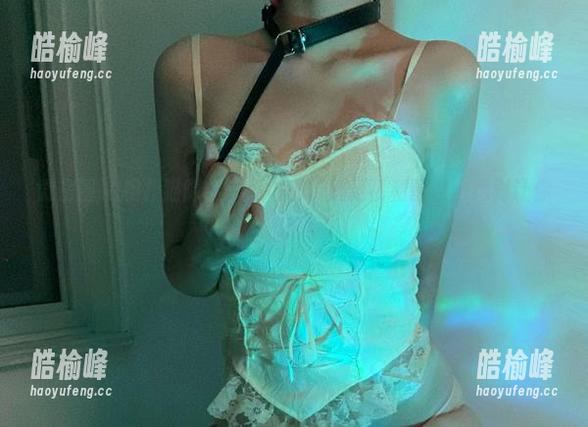 相扑猫 微密圈 - 相扑猫降临:翘臀蜜腿丝足福利图包,绝对让你心动!
