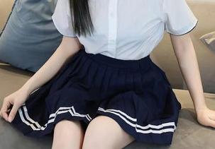秀人网 - 别再踩着我的心！周井空新美足套图更新，眼前一亮