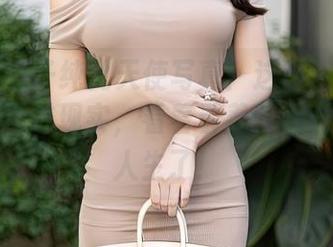 秀人网 - 子纯儿天使写真：这简直是把梦中情人搬进现实，看着看着我都开始怀疑人生了！