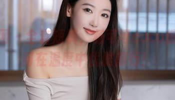 秀人网 - 全套短裤，杨可可coco教你如何在温度中优雅前行！