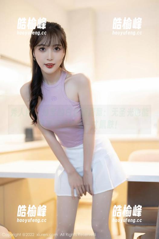 秀人网-灿宝 秀人网 - 灿宝的白色新篇章:无圣光也能照亮美图的每一寸肌肤!