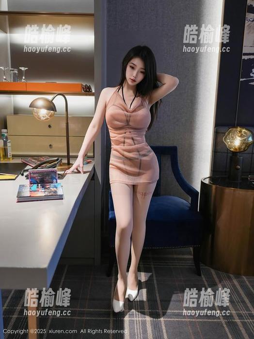 秀人网 - 原图志愿者VS图集一线演员，白茹雪Abby的JK欢乐开场！