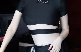 秀人网 - 想知道程程程兔女郎图册里的秘密吗？快来探索！