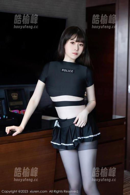 秀人网 - 想知道程程程兔女郎图册里的秘密吗？快来探索！