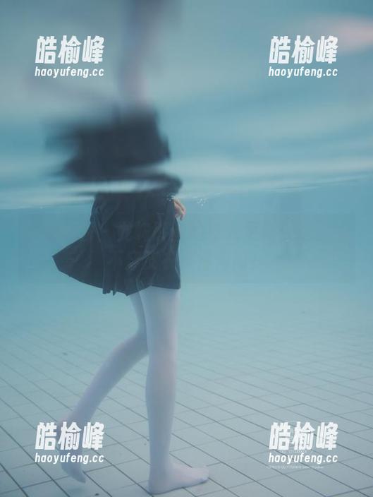 紧急企划 - 龙崎聆音的皮衣更新：这时候不穿皮衣更待何时！