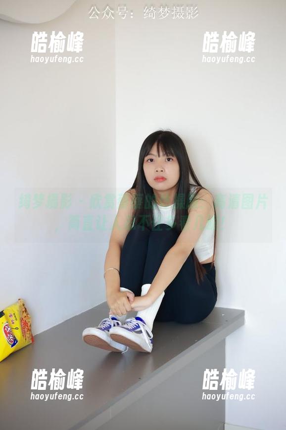 绮梦摄影 - 欣赏蔡蔡的体操服：高清图片，简直让人忍不住多看几眼！