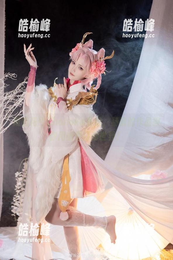 跟随花兮_honoka私拍，赫敏的作品教你用幽默打动世界！