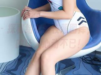蜜桃社 - 探秘结衣的校服图库，最新发布的让人心动不已！
